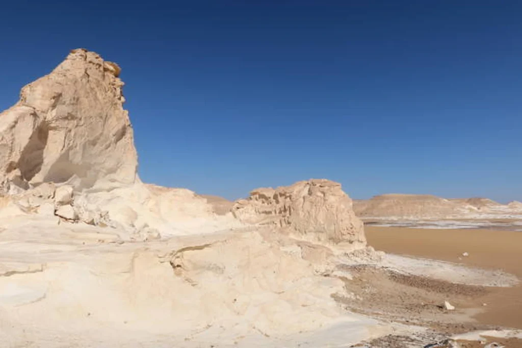 Excursion Désert Blanc et Noir : Magie de l&rsquo;Égypte Sauvage
