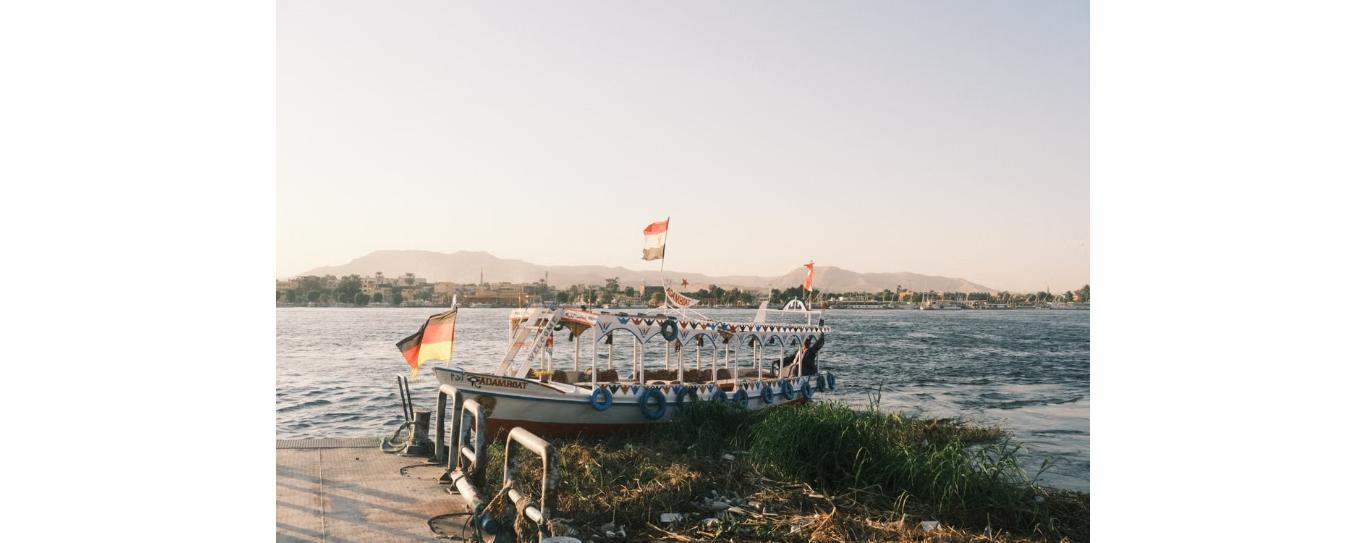 Croisière traditionnelle sur le Nil au coucher du soleil pendant un circuit egypte 7 jours