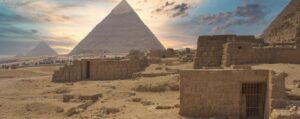 Voyage en Égypte tout compris - vue sur les pyramides de Gizeh au lever du soleil