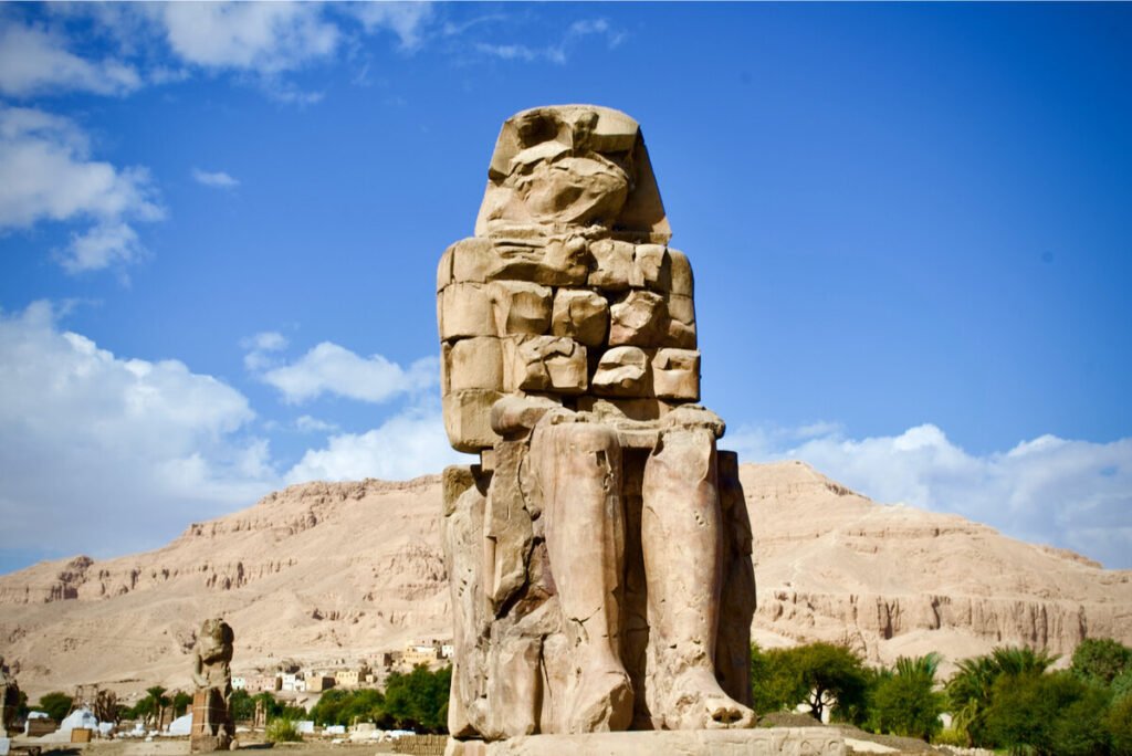 les colosses de memnon