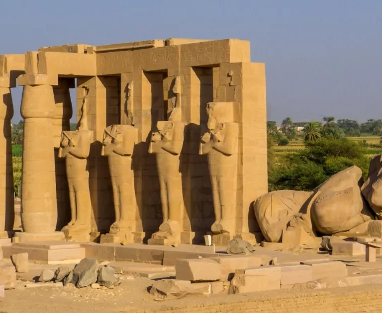 visiter le Ramesseum
